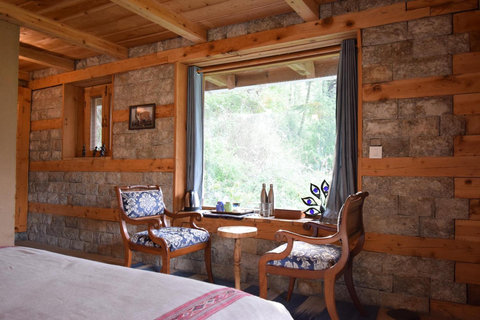 Gushaini Kudrat - A Boutique Homestay- Tirthan Valley מראה חיצוני תמונה
