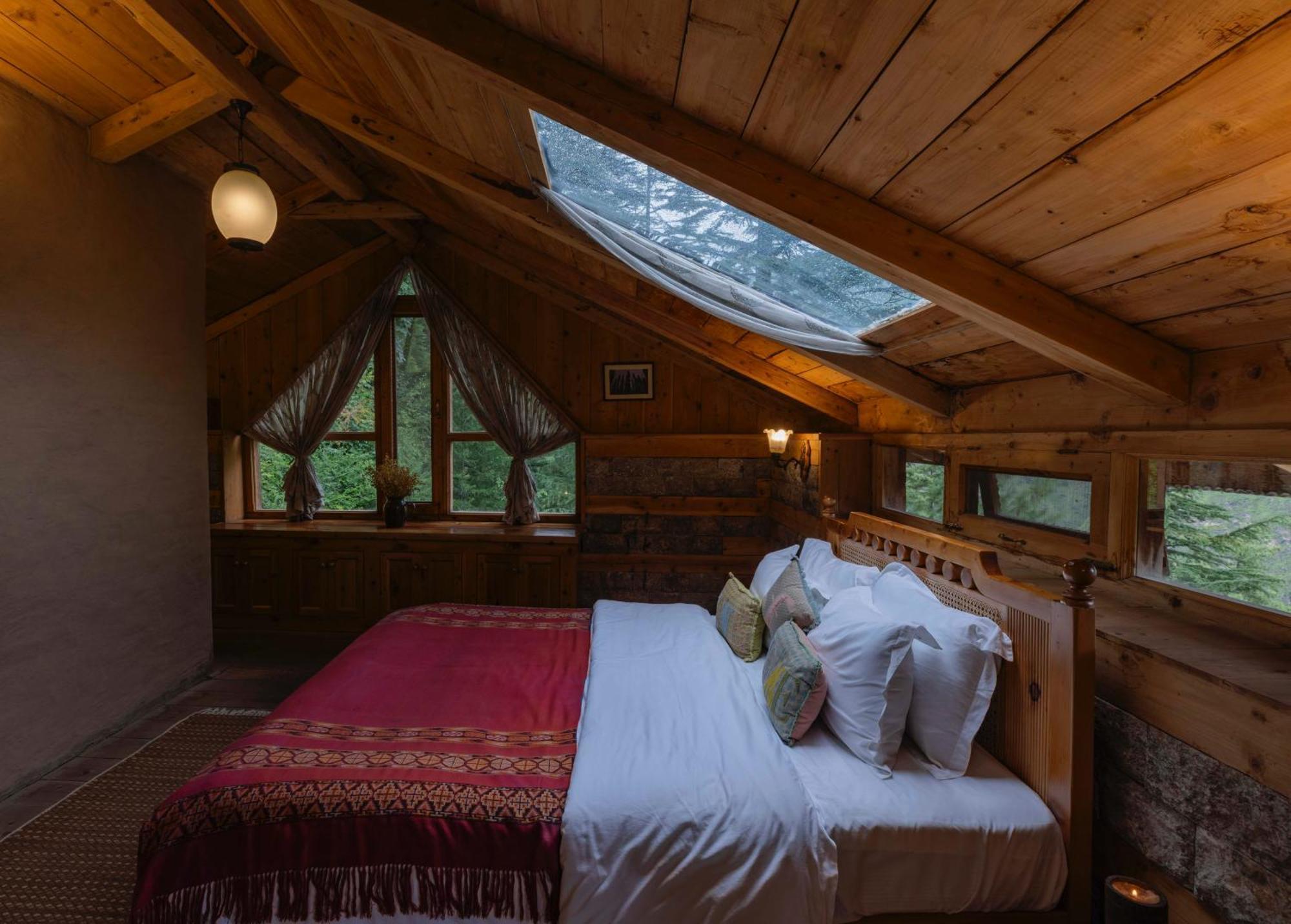 Gushaini Kudrat - A Boutique Homestay- Tirthan Valley מראה חיצוני תמונה